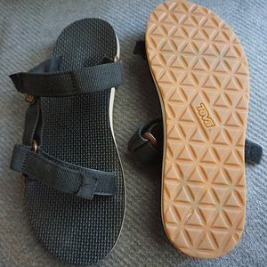Women’s Teva Universal Slide